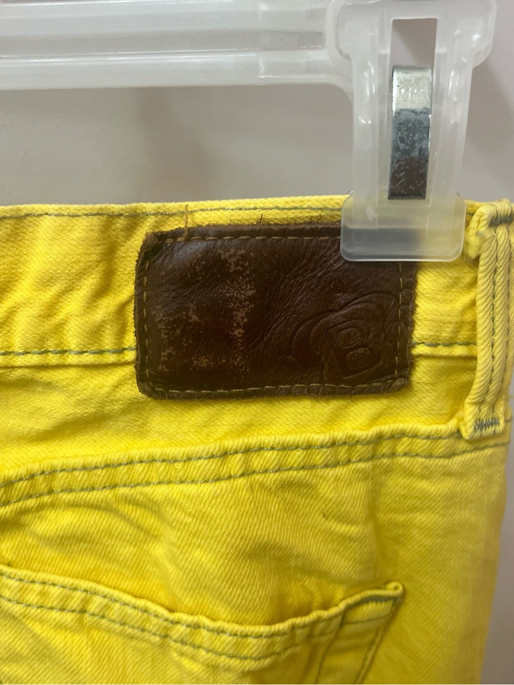 Bullhead Denim Co. Dillon Yellow Skinny Jeans - Picture 5 of 7